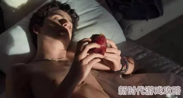 探索男男之间的深情互动：一场关于爱与激情的视觉盛宴，尽在H视频世界中！