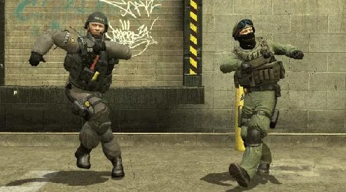 csgo高清大片：最新更新带来全新地图和武器，玩家热情高涨，期待更多精彩内容！