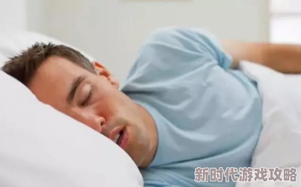 胡桃呕吐白色粘稠液体，真是让人感到不安，希望她能尽快恢复健康