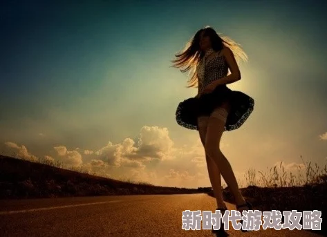 当美女主动张腿让男人桶时,背后隐藏的情感与欲望交织的故事究竟是什么? 当美女主动张腿让男人桶时,背后隐藏的情感与欲望交织的故事究竟是什么?