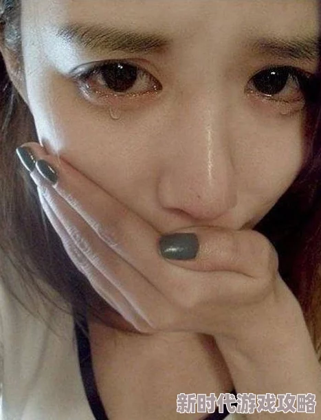 云樱红着脸流眼泪云樱红着脸流眼泪，背后隐藏的故事让人心疼，情感纠葛引发网友热议与共鸣