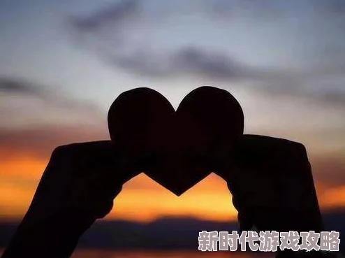 男生和男生一起相嗟嗟，真是让人感受到友情的力量，彼此之间的默契令人羡慕