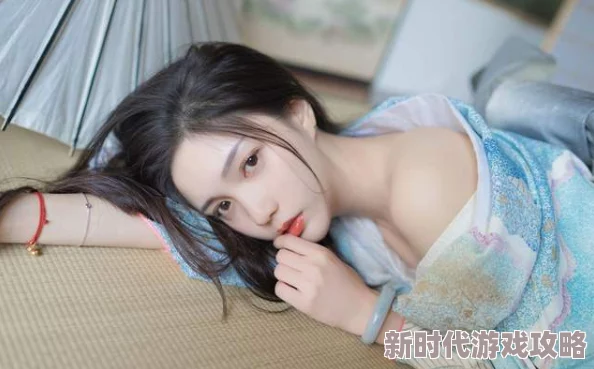 美女逼图片，虽然吸引眼球，但希望大家能理性看待，不要过于沉迷