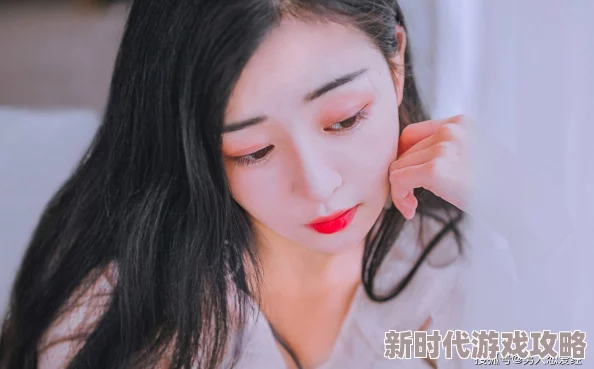 美女逼图片，虽然吸引眼球，但希望大家能理性看待，不要过于沉迷