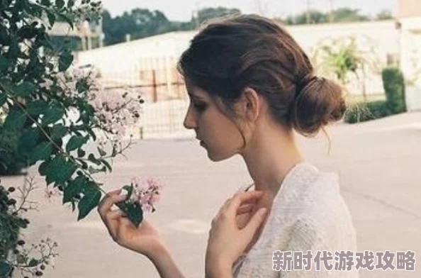 真实破外女摘花流血了，真是让人心痛，希望她能早日康复，注意安全