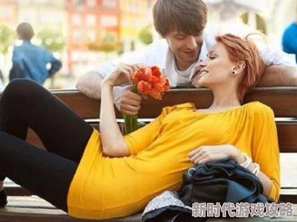 男人猛戳女人的屁股免费，这种行为真是让人感到不适，应该受到谴责
