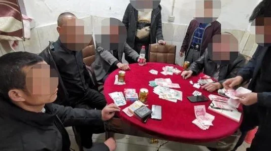 烂赌夫斗烂赌妻bd网友认为这部影片真实反映了赌博对家庭的破坏，情节紧凑引人入胜，值得一看