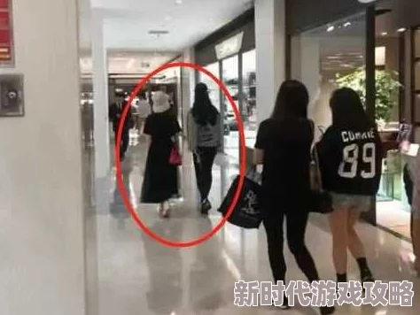 50路60路老熟妇啪啪：城市公交上的意外邂逅与人性百态，令人深思的社会现象引发热议