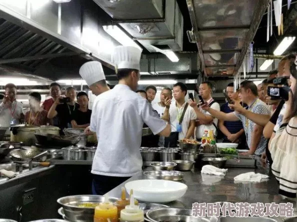 坐在学霸的鸡上背单词双楠作文，真是个有趣的创意，让人忍不住想一探究竟！