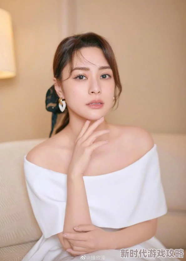 色www亚洲国产阿娇网友认为该内容涉及敏感话题，呼吁加强对网络信息的监管与引导，以保护青少年健康成长