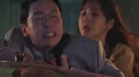 韩剧乌有之地在线观看网友认为剧情紧凑，演员表现出色，尤其是女主角的演技让人印象深刻，是一部值得一看的好剧