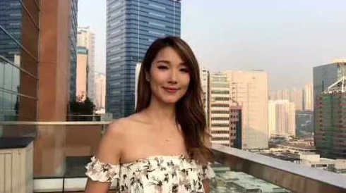 李亚男三级惊爆信息曝光她曾参与多部成人影片拍摄引发网友热议与讨论成为社交媒体焦点