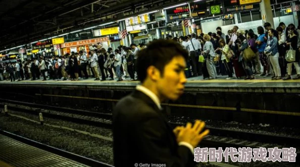 日本大尺度激情做爰震撼来袭全新剧情引发热议观众反响热烈不容错过的精彩瞬间尽在其中