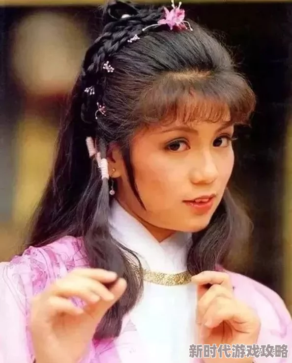 艳黄蓉激情艳文惊爆内幕：揭露她与多位武林高手的秘密恋情及背后的恩怨情仇，令人瞠目结舌！