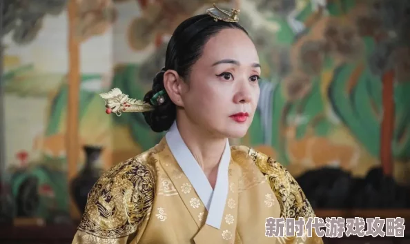 被老总按在办公室摸下面惊爆内幕：她竟然是为了升职而忍辱负重，背后隐藏的真相让人震惊不已