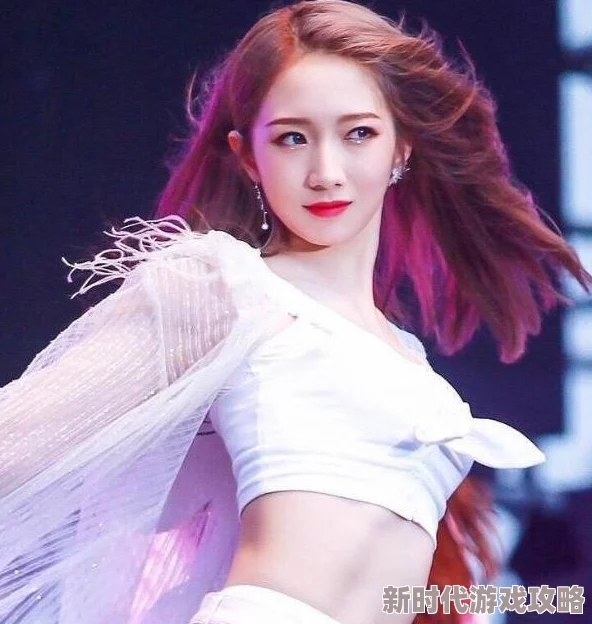 美女裸体光溜溜全身照片引发热议网友纷纷评论称美丽与艺术的结合让人惊叹不已同时也引发了对隐私和尊重的讨论 美女裸体光溜溜全身照片引发热议网友纷纷评论称美丽与艺术的结合让人惊叹不已同时也引发了对隐私和尊重的讨论