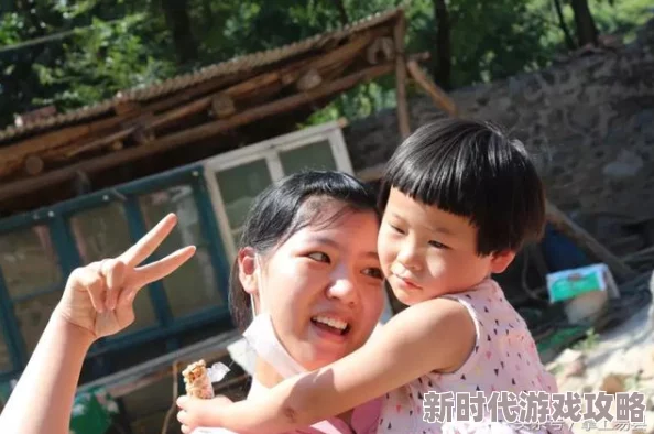黄色爱情视频播放让我们感受到爱的美好与温暖，传递积极向上的情感，共同分享生活中的甜蜜瞬间