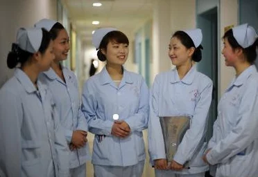 女孕学护士一级毛片引发热议专业知识与实际经验结合的重要性受到关注专家呼吁加强孕期护理培训提升服务质量