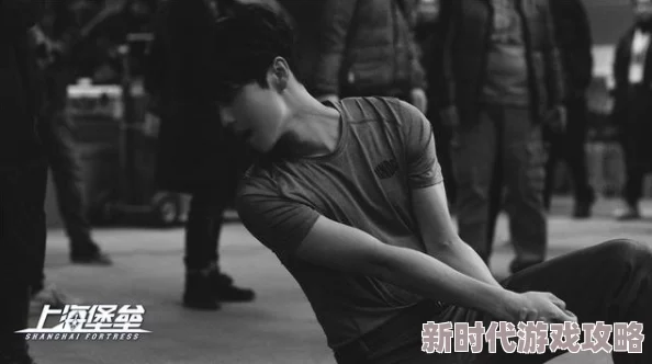 黄色片播放 网友评价：这部影片的情节设定非常有趣，演员表现也很出色，让人忍不住想要继续观看下去
