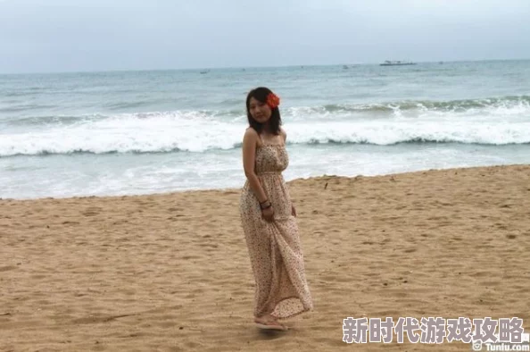 三亚美女一级毛片，真是让人眼前一亮，风景与美女相得益彰，令人向往！