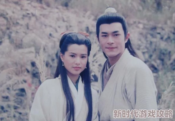 男生把女生的衣服脱了互相尊重和理解是建立良好关系的基础，关注彼此的感受，共同创造美好的回忆