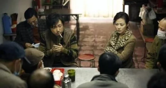 日韩在线一区二区三区网友评价这部作品情节紧凑角色鲜明让人感受到强烈的代入感是近年来值得一看的佳作