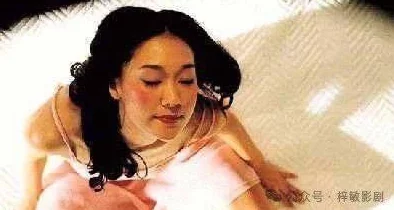 黄色毛片看看网友推荐这部影片情节紧凑画面精美演员表现出色让人欲罢不能绝对值得一看不容错过