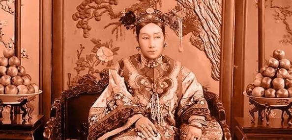 风流慈禧一级毛片在线播放 网友评价：这部影片将历史与娱乐结合得恰到好处，演员表现出色，情节引人入胜，让人忍不住想要一看再看