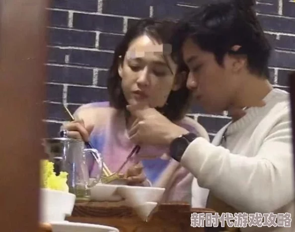 男人和女人激烈爽爽爽视频 这段视频真是让人目不转睛，画面精彩刺激，情感真实，让人忍不住想要再看一遍！