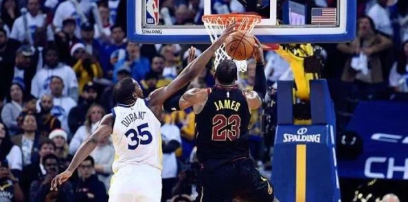 NBA巅峰对决中詹姆斯的非凡角色表现与详细介绍