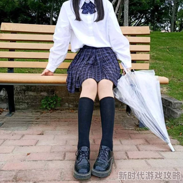 萌白酱JK白丝喷水视频在线近日引发热议网友纷纷分享观看体验并讨论视频内容的趣味性和创意表现