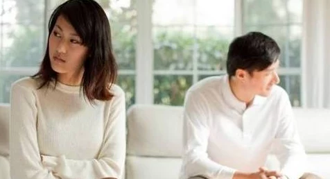 男女一边摸一边做爽爽毛片积极生活态度和健康的生活方式是现代人追求的目标，保持乐观心态有助于身心健康