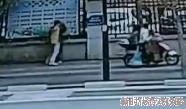 男人肌肌捅女人最新消息近日有网友爆料称在某小区内发生一起令人震惊的案件，一名男子因感情纠纷持刀行凶，导致一名女子受伤，目前警方已介入调查处理