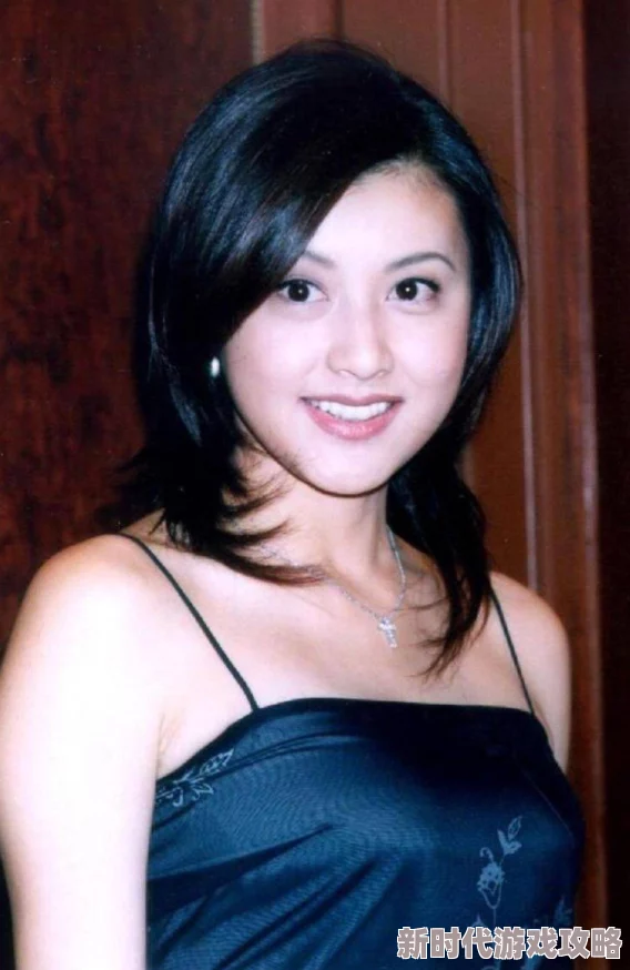 日本美女被艹 网友推荐：这部影片展现了日本文化的独特魅力，剧情紧凑引人入胜，绝对值得一看！