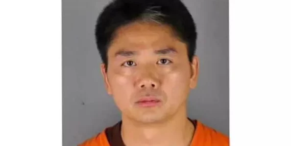 《迷雾计划》游戏特色内容深度剖析：网友热议其创新玩法与沉浸式体验