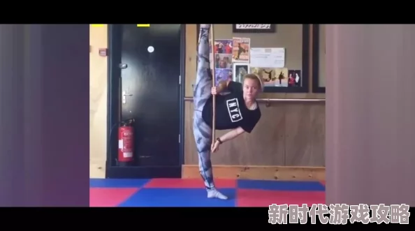 欧美偷拍视频二区惊喜不断更新中带来更多精彩内容 欧美偷拍视频二区惊喜不断更新中带来更多精彩内容