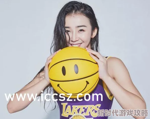 白嫩美女直冒白浆炮友 白嫩美女直冒白浆炮友