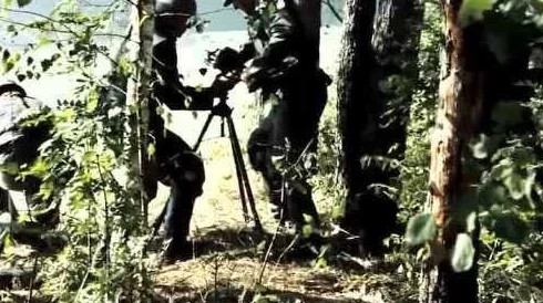 野战惊魂抢鲜看紧张刺激的丛林追逐,惊险万分的生死较量 野战惊魂抢鲜看紧张刺激的丛林追逐,惊险万分的生死较量