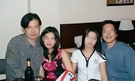 姐妹互换两姐妹交换生活体验,揭秘彼此的秘密与挑战 姐妹互换两姐妹交换生活体验,揭秘彼此的秘密与挑战