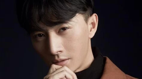 督主有病番外近日，督主在社交平台上分享了与粉丝互动的趣事，引发热议。