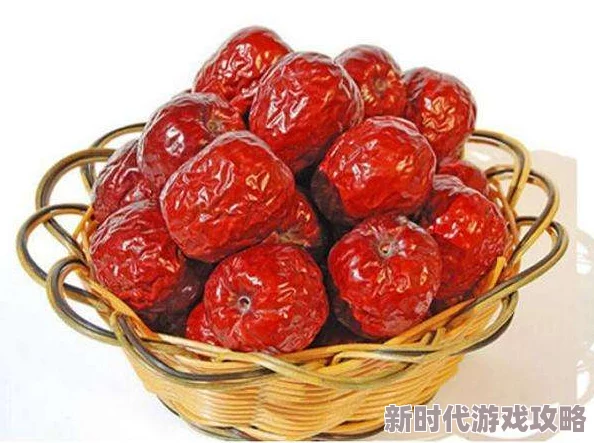 老许过门槛吃红枣积极向上勇敢追梦生活充满希望与美好