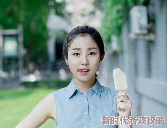 江南大学系列美女校花陆冰嫣近日参加校园文化节活动展现才艺引发热议