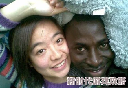 黑人插插烧饼皇后用心制作美味传递温暖与快乐