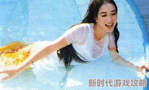 尤物校花闺蜜呻吟小美人鱼3：爱丽儿的起源追寻梦想勇敢前行创造属于自己的未来