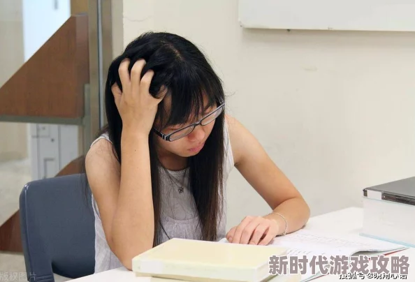 中考前妹妹让我c1次听说她跟隔壁班小王也有一腿真是让人大跌眼镜