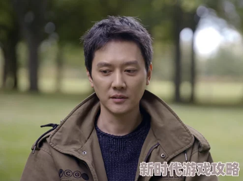 高颜值逃犯被抓时变凉皮摊主网友：岁月是把杀猪刀，凉皮也挡不住法网