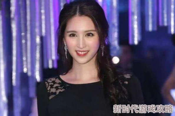 清纯女神被老头耸动劲爆视频流出网络疯传尺度惊人