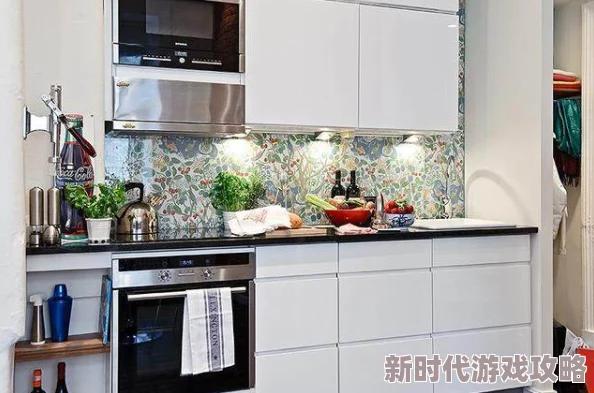 邻居漂亮的小保姆经常忘记关掉厨房的火 邻居漂亮的小保姆经常忘记关掉厨房的火