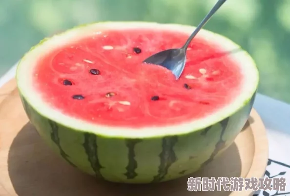 啊啊啊啊好爽网友分享夏日冰镇西瓜的极致体验