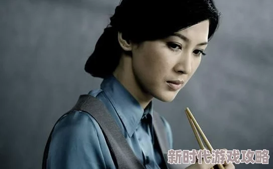 特种兵杨洛大结局听说杨洛最后和女主角隐居山林生了三个娃